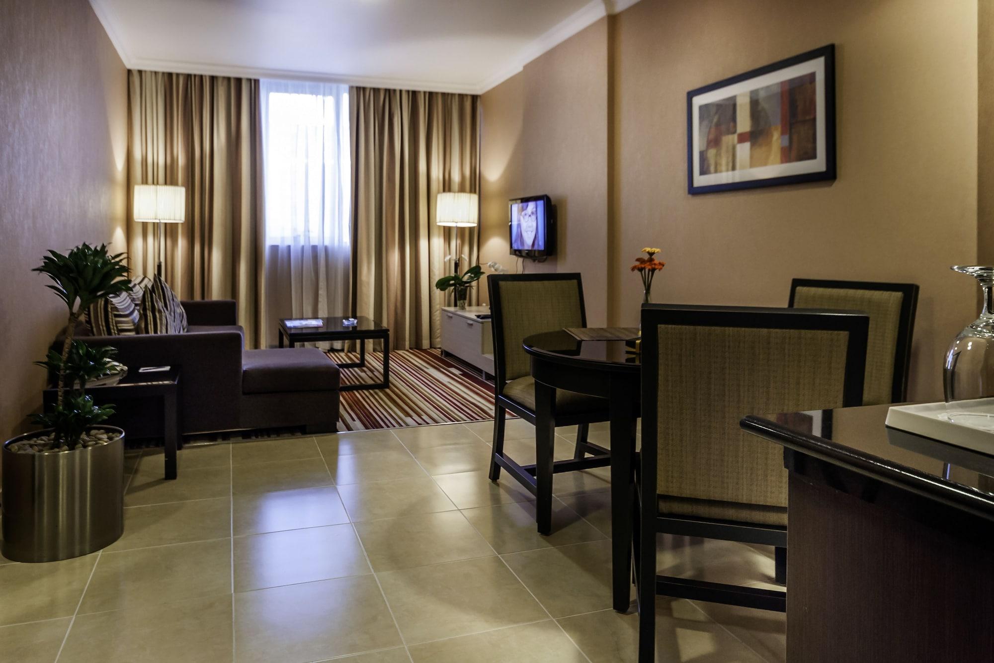 Executive By Mourouj Gloria 4* Abou Dabi