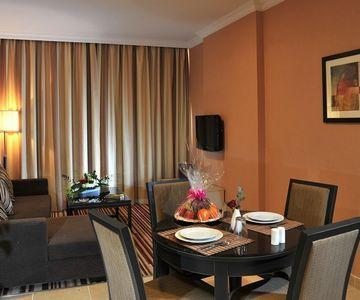 Executive By Mourouj Gloria 4*